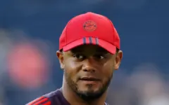 Giám đốc Bayern: ‘Tôi nằm luôn ở nhà Kompany để bắt cậu ấy ký hợp đồng’ – Báo VnExpress Thể thao