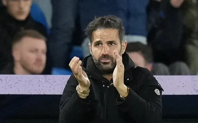 HLV Fabregas: ‘Tôi nói cầu thủ Como ngừng chạy khi dẫn Man Utd 4-0’