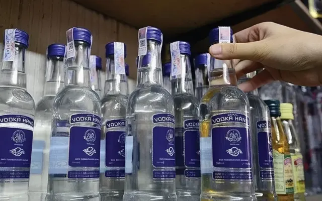 Chủ hãng vodka Hà Nội lãi kỷ lục từ khi lên sàn
