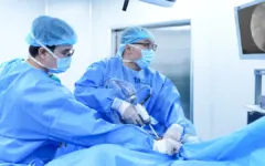 Can thiệp bằng hơi nước thu nhỏ tuyến tiền liệt phì đại
