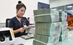 Lãi suất trái phiếu doanh nghiệp gần vùng đỉnh