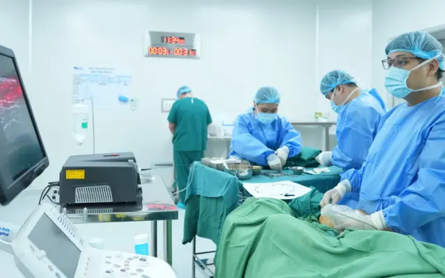 Suy giãn tĩnh mạch mức độ nào cần phẫu thuật?