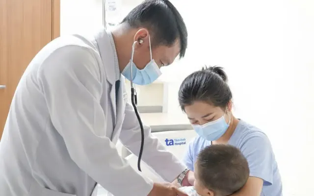 Các dấu hiệu viêm phổi ở trẻ dễ nhầm bệnh khác