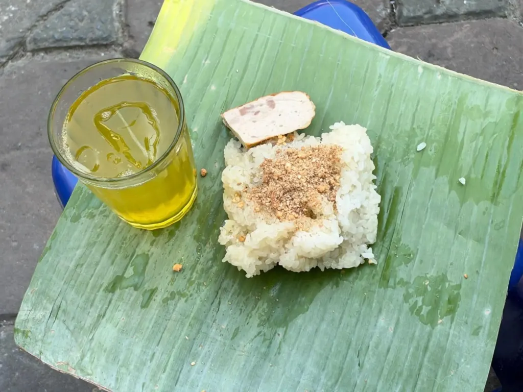 Hình minh họa: Bà bầu có được ăn xôi khúc?