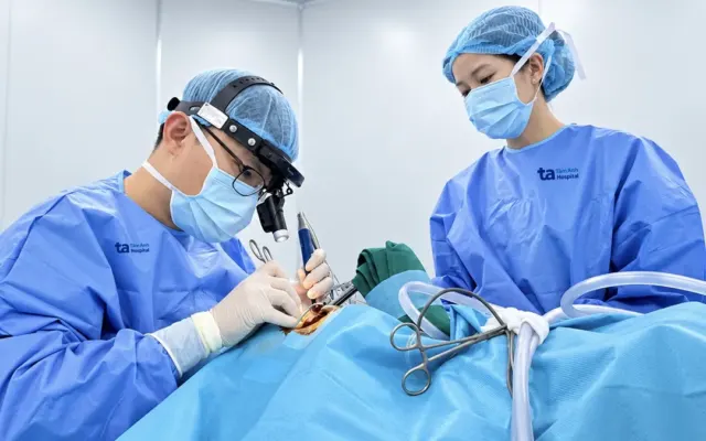 Viêm amidan hốc mủ khi nào cần phẫu thuật?
