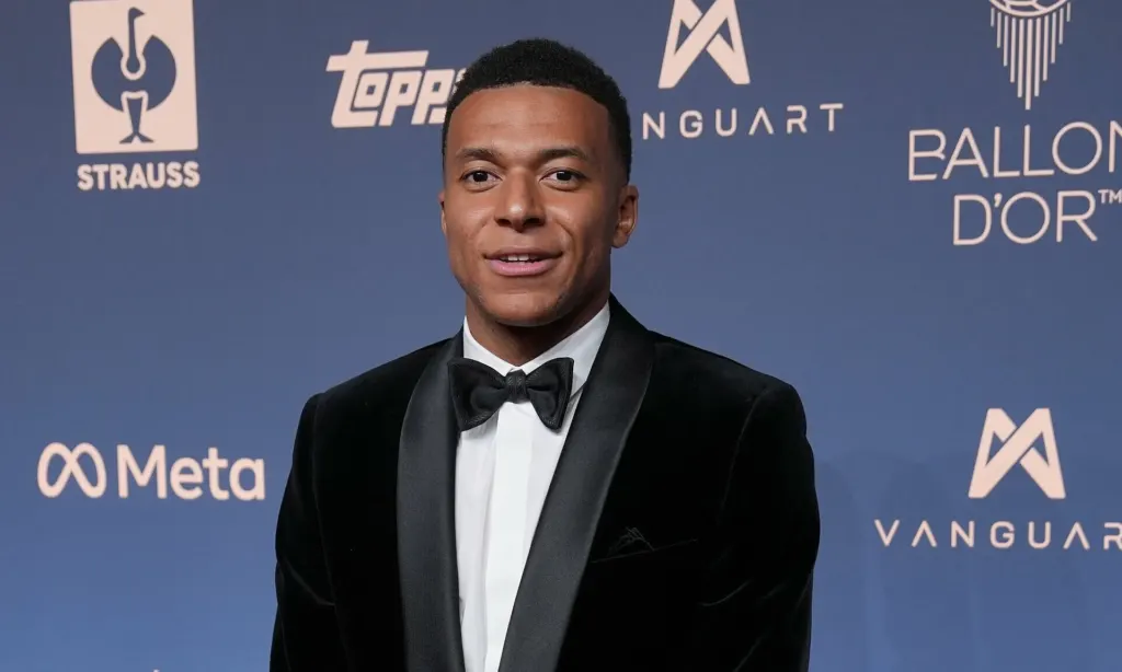 Hình minh họa: Mbappe cần gì để đoạt Quả Bóng Vàng?