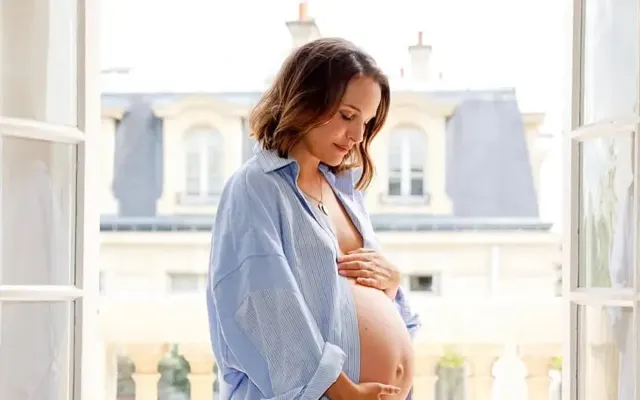 Natalie Portman: ‘Đời vui khi có con thứ ba’