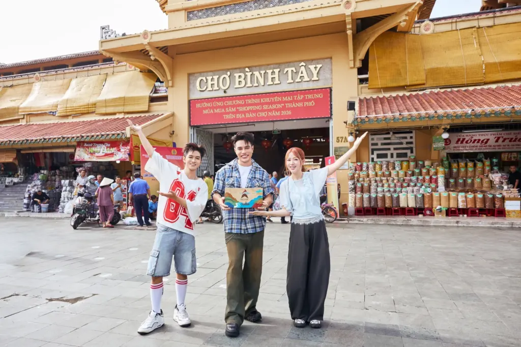 Hình minh họa: Lê Dương Bảo Lâm rủ Puka, Cheng thưởng thức món ngon TP HCM