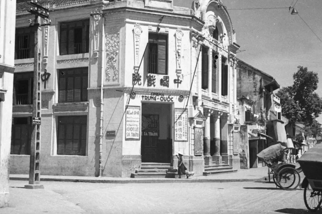 Hình minh họa: ‘Dấu vân tay của phố’ (kỳ cuối): Rạp chiếu phim và rạp hát Hà Nội xưa