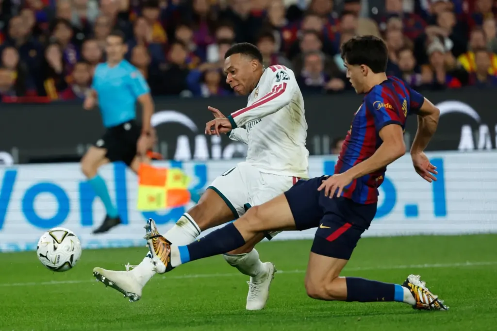 Hình minh họa: Mbappe lập cú đúp, giúp Real quật ngã Barca