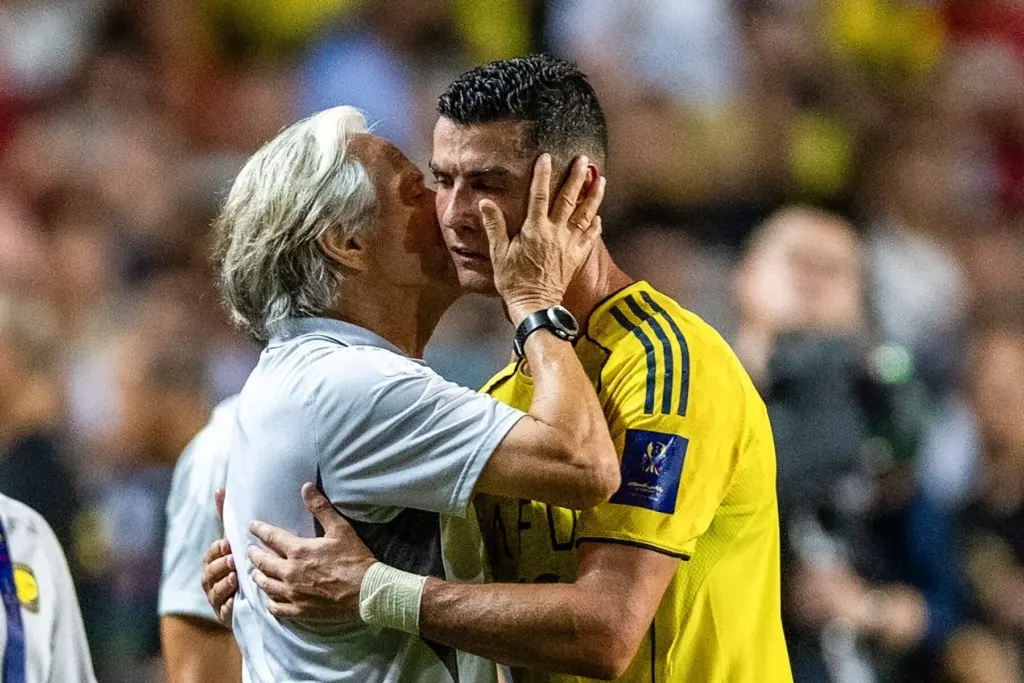 Hình minh họa: Piers Morgan: ‘HLV Jorge Jesus bội ước Ronaldo’