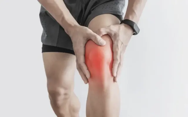 Đau khớp gối là quy luật tất yếu của tuổi già?
