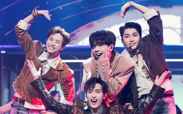 Show Tinh Hà ‘Say Hi’ mang về 60 tỷ đồng cho DatVietVAC