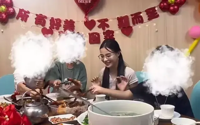 Bi kịch của cô gái tìm thấy gia đình sau 21 năm