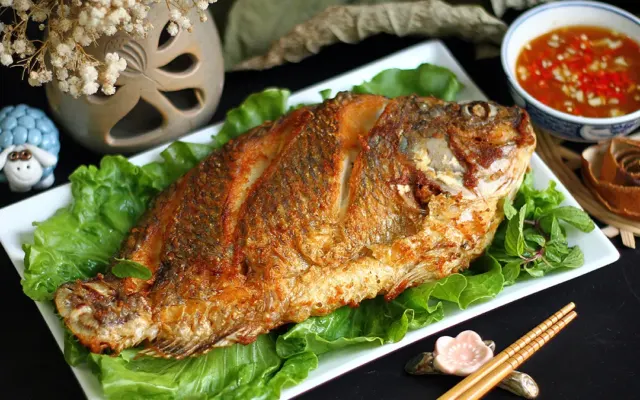 Bí quyết rán cá không dính chảo – Báo VnExpress Cooking