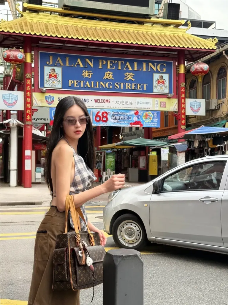 Hình minh họa: Kho túi hiệu của hoa hậu Thanh Thủy