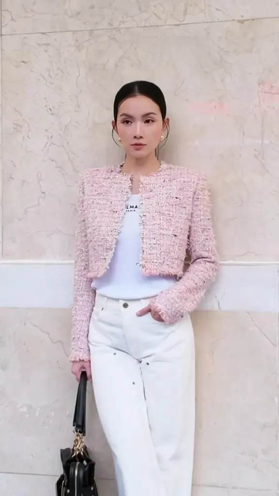 Thùy Lâm biến hóa phong cách