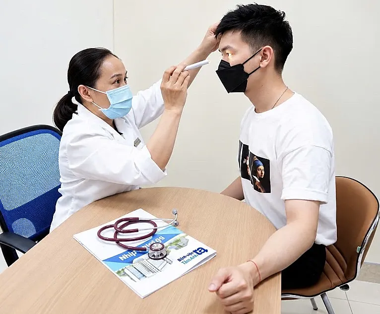 Hình minh họa: Dấu hiệu ở mắt cảnh báo bệnh thần kinh