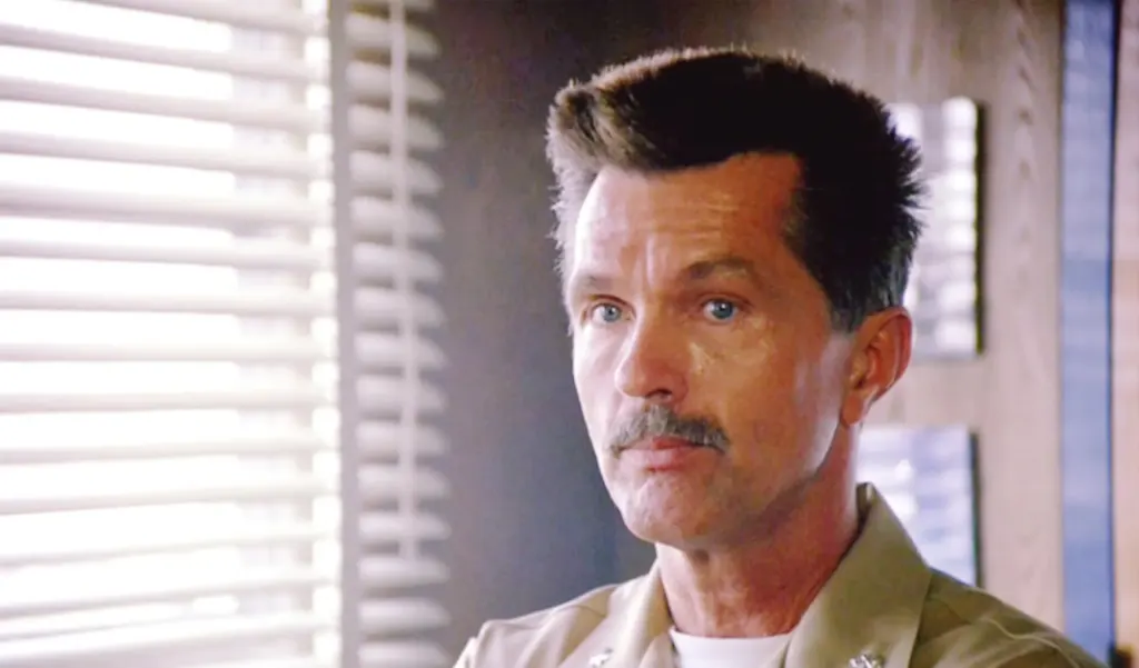 Hình minh họa: Tom Skerritt của phim ‘Top Gun’ qua đời