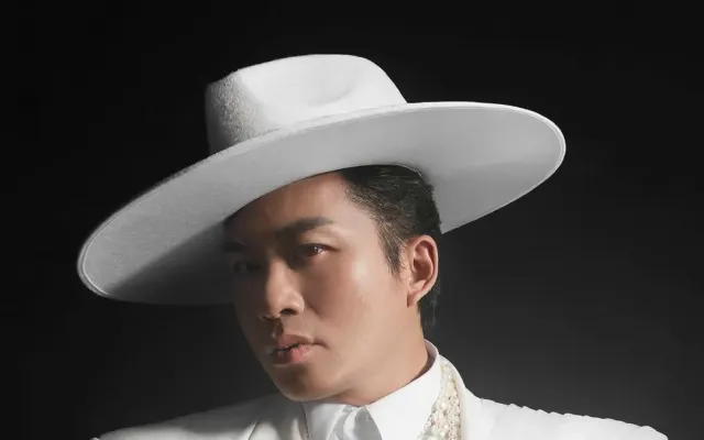 Concert ở Mỹ Đình của Tùng Dương bán hết 15.000 vé ngày đầu