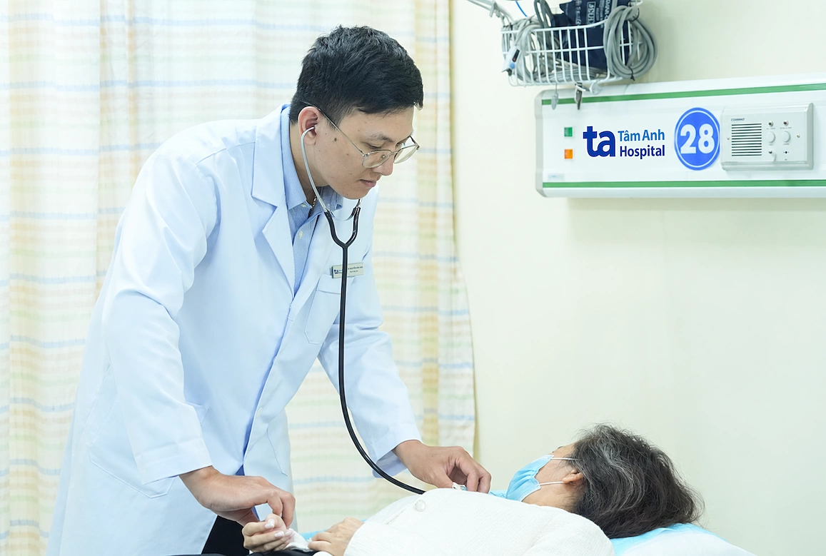 Hình minh họa: Suýt chết do vỡ túi phình mạch máu não