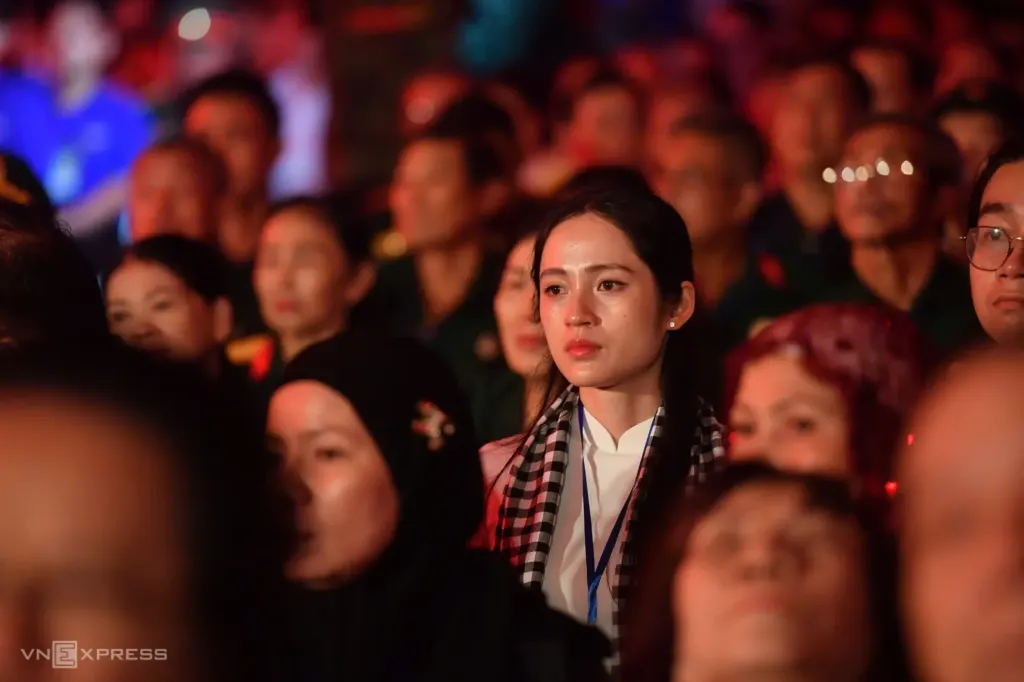 Hình minh họa: Phút lắng đọng ở đêm nghệ thuật ‘Khúc tri ân’