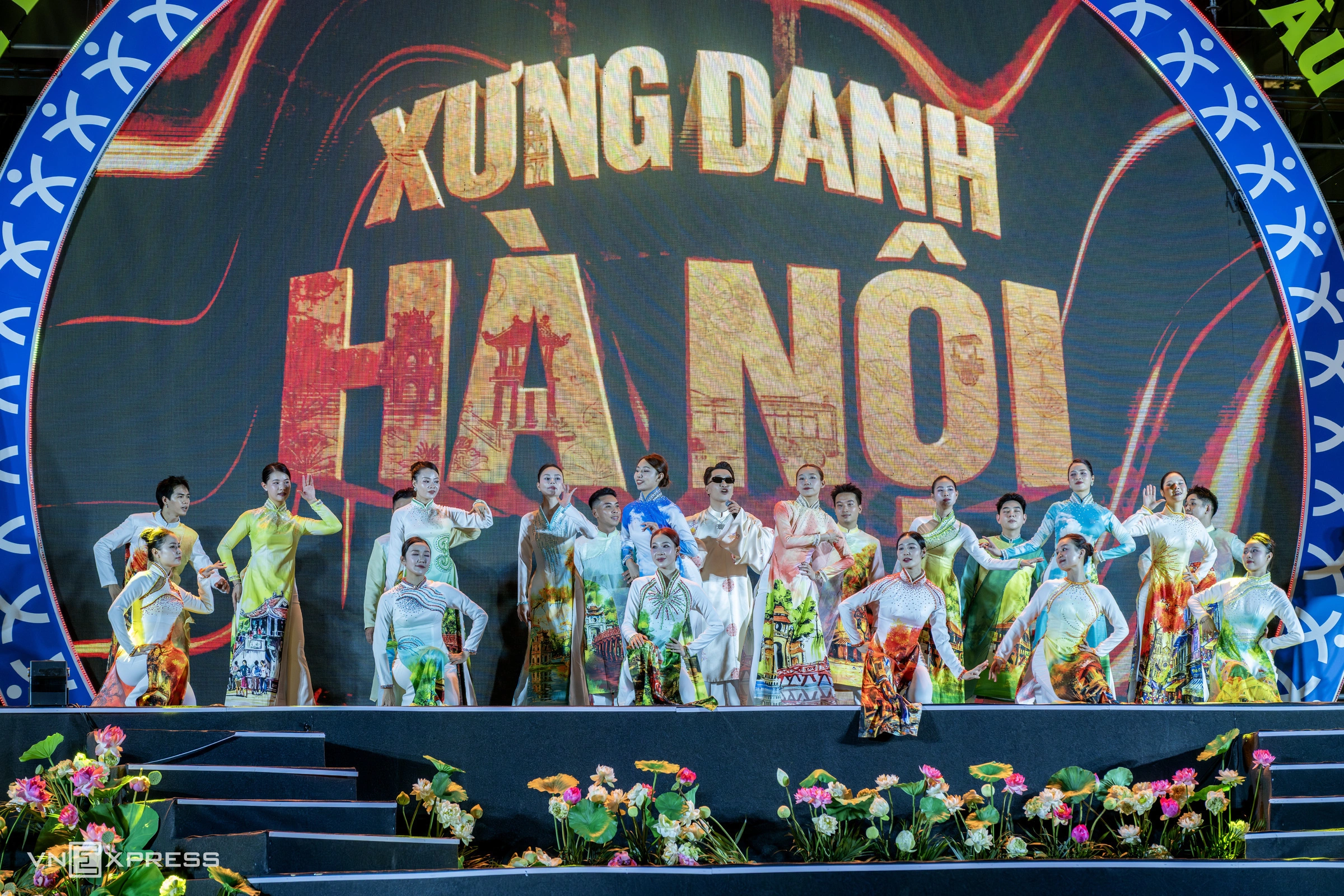 Hình minh họa: Sắc màu năm châu tại Lễ hội Văn hóa Thế giới Hà Nội