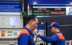 VCCI đề nghị không buộc đầu mối xăng dầu sở hữu 40 cửa hàng