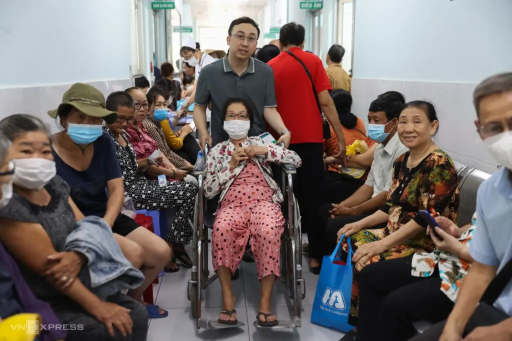 Hình minh họa: TP HCM thúc tiến độ khám sức khỏe miễn phí toàn dân