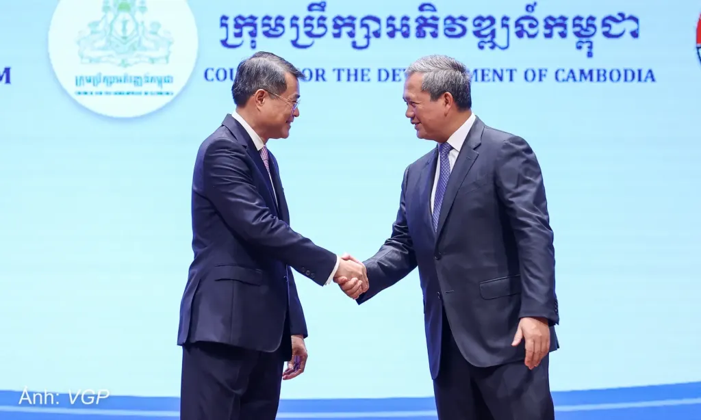 Hình minh họa: Việt Nam – Campuchia dự kiến nâng thương mại lên 20 tỷ USD