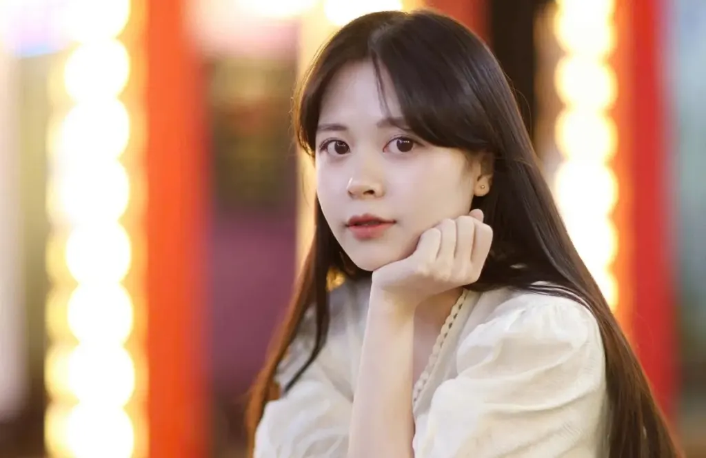 Hình minh họa: Cú trượt đưa cô gái Việt thành điều dưỡng ngoại đầu tiên ở bệnh viện Hàn Quốc