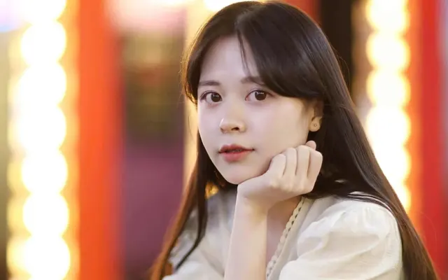 Cú trượt đưa cô gái Việt thành điều dưỡng ngoại đầu tiên ở bệnh viện Hàn Quốc